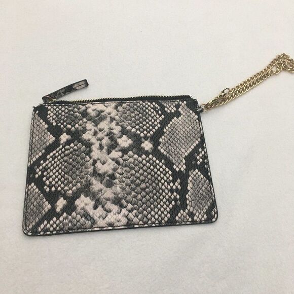 Aldo Snake Print Wristlet With Gold Hardware & Wrist Chain - Picture 5 of 11